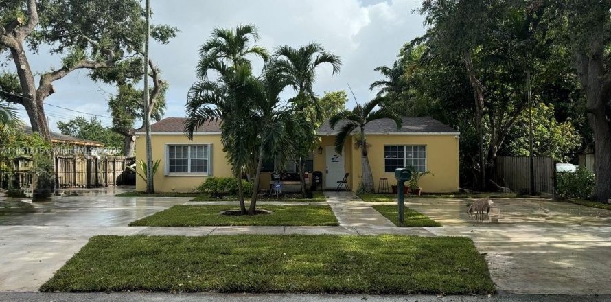 Villa ou maison à Miami, Floride 3 chambres, 170.85 m2 № 1858669
