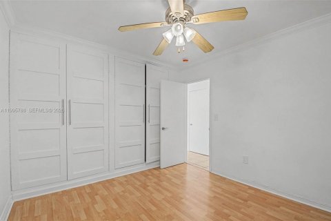 Apartamento en alquiler en Miami, Florida, 1 dormitorio, 42.92 m2 № 2058355 - foto 7