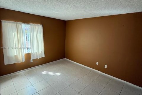 Apartment in Miami, Florida 2 bedrooms, 91.69 sq.m. № 2042451 - photo 3