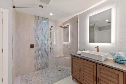 House in Longboat Key, Florida 4 bedrooms, 305.46 sq.m. № 1778803 - photo 29