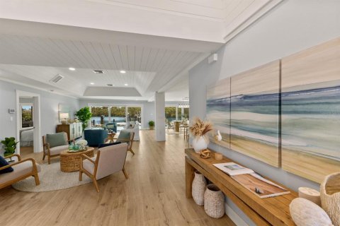 House in Longboat Key, Florida 4 bedrooms, 305.46 sq.m. № 1778803 - photo 11