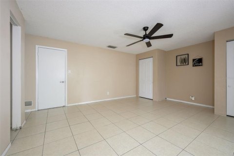 Villa ou maison à vendre à Port Orange, Floride: 3 chambres, 141.58 m2 № 2131524 - photo 13