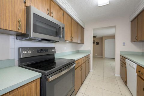 Villa ou maison à vendre à Port Orange, Floride: 3 chambres, 141.58 m2 № 2131524 - photo 10