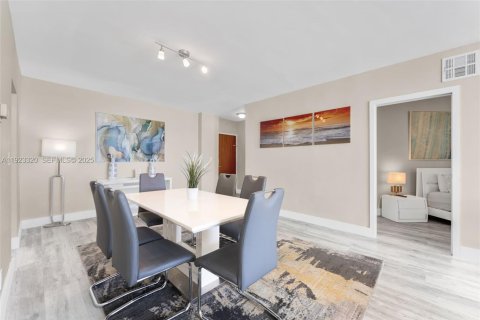 Copropriété à vendre à Hollywood, Floride: 1 chambre, 99.41 m2 № 1982281 - photo 7