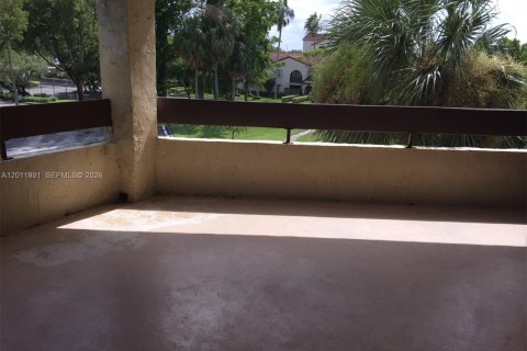 Copropriété à louer à Miami, Floride: 2 chambres, 111.48 m2 № 2075053 - photo 15