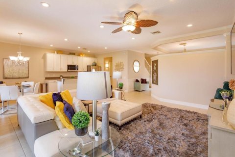 Adosado en venta en Orlando, Florida, 3 dormitorios, 191.94 m2 № 1839779 - foto 7