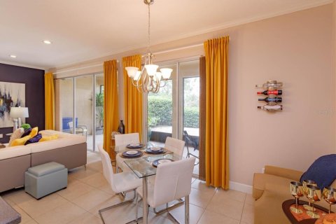 Adosado en venta en Orlando, Florida, 3 dormitorios, 191.94 m2 № 1839779 - foto 15