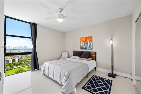 Condominio en venta en Aventura, Florida, 2 dormitorios, 121.98 m2 № 1818306 - foto 17