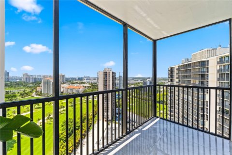Condominio en venta en Aventura, Florida, 2 dormitorios, 121.98 m2 № 1818306 - foto 13
