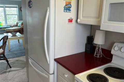 Condominio en alquiler en Longboat Key, Florida, 1 dormitorio, 75.34 m2 № 1538856 - foto 4