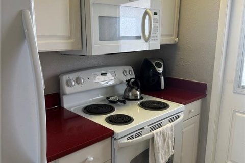 Condominio en alquiler en Longboat Key, Florida, 1 dormitorio, 75.34 m2 № 1538856 - foto 3
