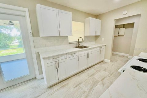 Villa ou maison à louer à Lake Placid, Floride: 2 chambres, 92.9 m2 № 1900610 - photo 14