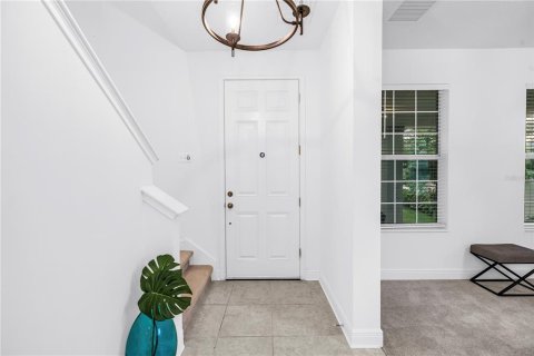 House in Saint Petersburg, Florida 4 bedrooms, 280.1 sq.m. № 1907621 - photo 2
