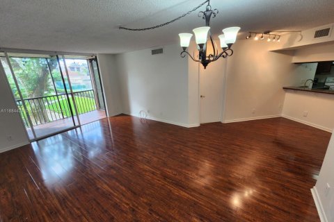 Copropriété à louer à Plantation, Floride: 2 chambres, 87.33 m2 № 1931147 - photo 9
