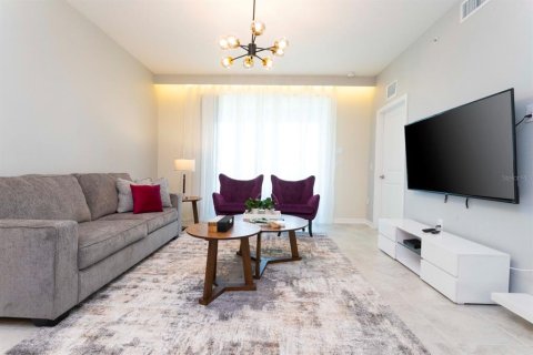 Condo in Kissimmee, Florida, 2 bedrooms in STOREY LAKE  № 2280015 - photo 12