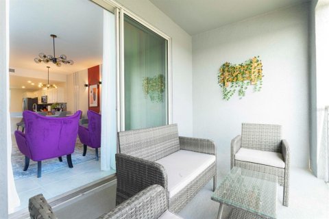 Condo in Kissimmee, Florida, 2 bedrooms in STOREY LAKE  № 2280015 - photo 15