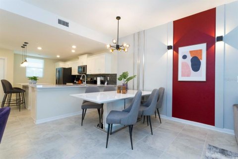 Condo in Kissimmee, Florida, 2 bedrooms in STOREY LAKE  № 2280015 - photo 23