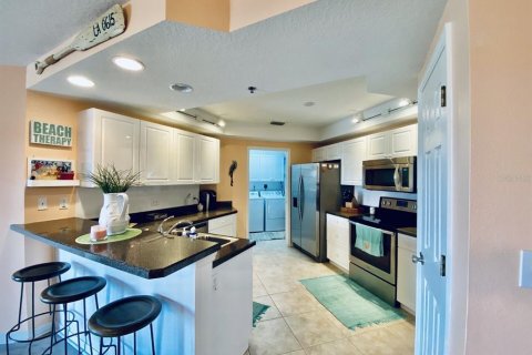 Condominio en alquiler en New Smyrna Beach, Florida, 2 dormitorios, 148.74 m2 № 1564640 - foto 4