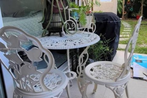 Apartamento en alquiler en Doral, Florida, 2 dormitorios, 98.48 m2 № 1953664 - foto 22