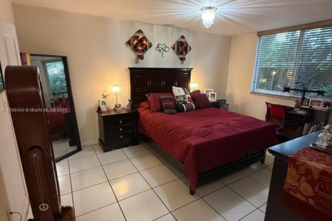 Apartamento en alquiler en Doral, Florida, 2 dormitorios, 98.48 m2 № 1953664 - foto 27