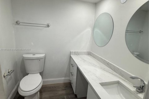 Снять в аренду таунхаус в Дейви, Флорида 3 спальни, 116.13м2, № 1932806 - фото 12