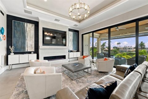 Villa ou maison à louer à Treasure Island, Floride: 4 chambres, 313.55 m2 № 2383630 - photo 15