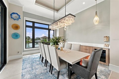 Villa ou maison à louer à Treasure Island, Floride: 4 chambres, 313.55 m2 № 2383630 - photo 27