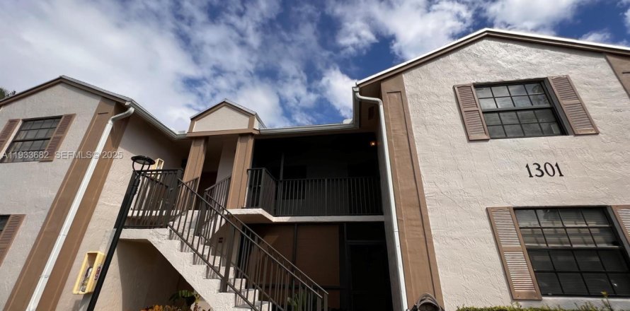 Кондоминиум с 3 спальнями в Хомстед, Флорида № 1992049