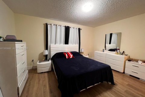 Снять в аренду кондоминиум в Хомстед, Флорида 3 спальни, 111.02м2, № 1992049 - фото 23