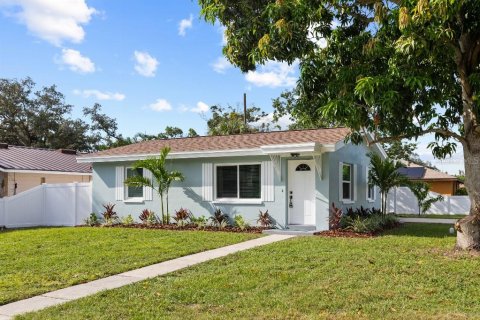 Casa en Largo, Florida 2 dormitorios, 71.35 m2 № 2374132