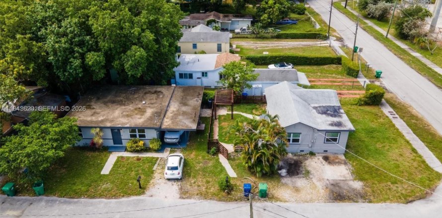 Villa ou maison à Miami, Floride 2 chambres, 69.12 m2 № 2000533