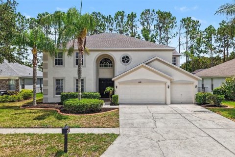 House in Lutz, Florida 5 bedrooms, 339.93 sq.m. № 2231491 - photo 4