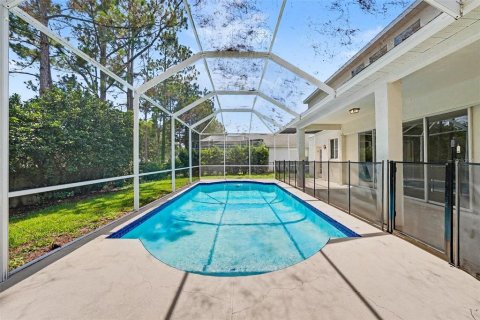 House in Lutz, Florida 5 bedrooms, 339.93 sq.m. № 2231491 - photo 28