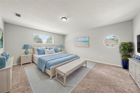 House in Lutz, Florida 5 bedrooms, 339.93 sq.m. № 2231491 - photo 18