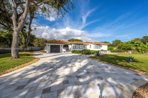 Дом в Саут-Майами, Флорида 5 спален, 343.37м2 № 2019806
