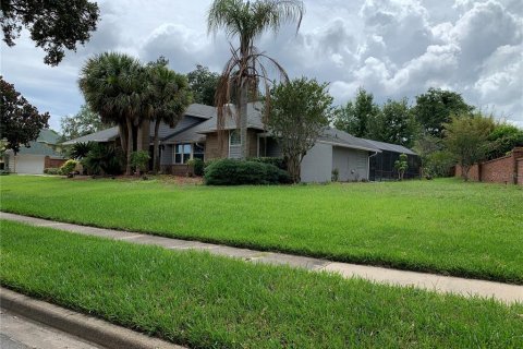 Villa ou maison à vendre à Lake Mary, Floride: 4 chambres, 217.86 m2 № 2148609 - photo 4