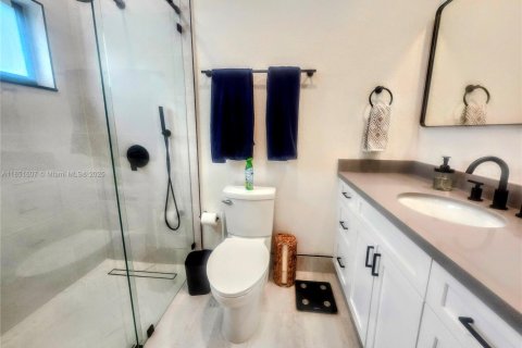 Купить виллу или дом в Майами, Флорида 4 спальни, 124.49м2, № 1858510 - фото 11