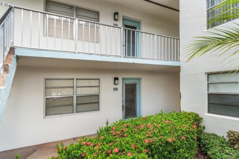 Condo in Delray Beach, Florida, 2 bedrooms  № 2389684 - photo 2