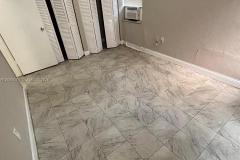 Appartement à louer à Miami, Floride: 1 chambre, 60.39 m2 № 2368103 - photo 7