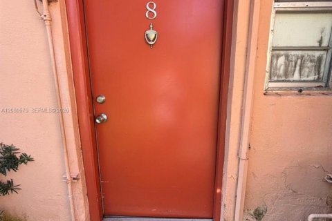 Appartement à louer à Miami, Floride: 1 chambre, 60.39 m2 № 2368103 - photo 2