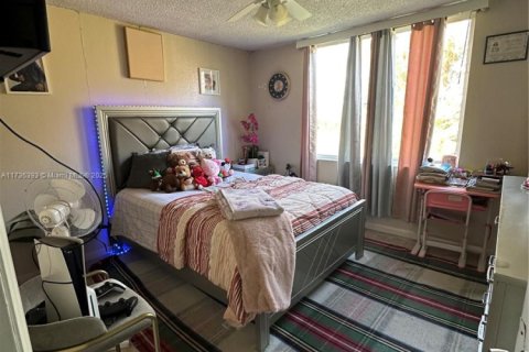 Condominio en venta en Pompano Beach, Florida, 2 dormitorios, 98.2 m2 № 1485057 - foto 10