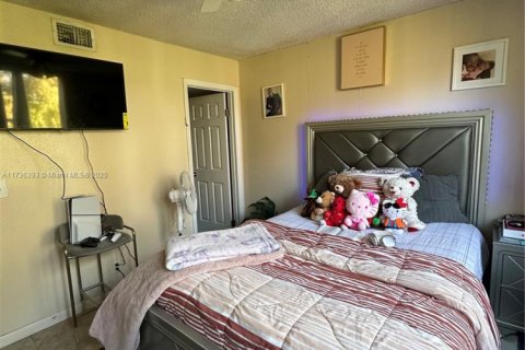 Condominio en venta en Pompano Beach, Florida, 2 dormitorios, 98.2 m2 № 1485057 - foto 11