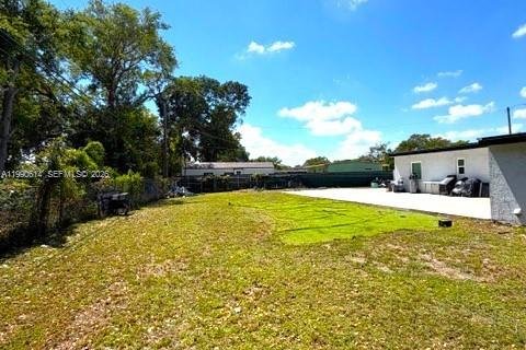 Casa en venta en Miami Gardens, Florida, 4 dormitorios, 173.82 m2 № 2058055 - foto 18