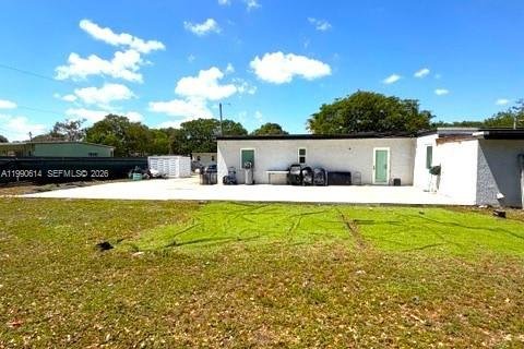 Casa en venta en Miami Gardens, Florida, 4 dormitorios, 173.82 m2 № 2058055 - foto 17