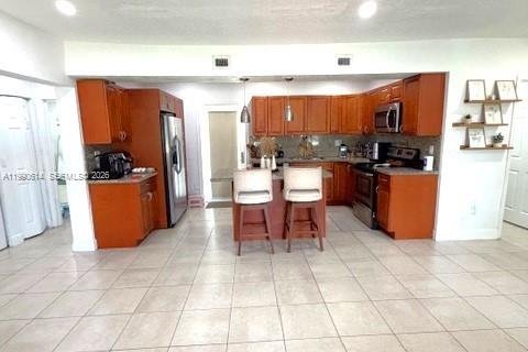 Casa en venta en Miami Gardens, Florida, 4 dormitorios, 173.82 m2 № 2058055 - foto 23