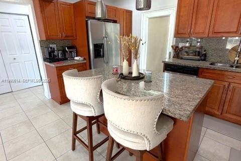 Casa en venta en Miami Gardens, Florida, 4 dormitorios, 173.82 m2 № 2058055 - foto 25