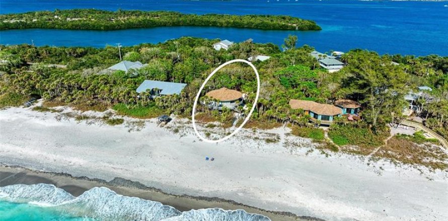 Villa ou maison à Englewood, Floride 2 chambres, 179.39 m2 № 220875