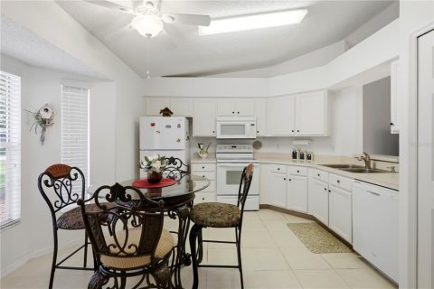 Casa en venta en Leesburg, Florida, 2 dormitorios, 88.44 m2 № 2105074 - foto 5