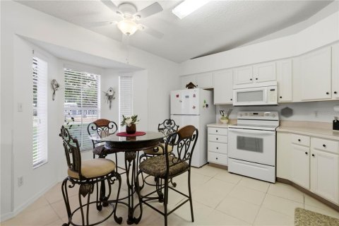Casa en venta en Leesburg, Florida, 2 dormitorios, 88.44 m2 № 2105074 - foto 6