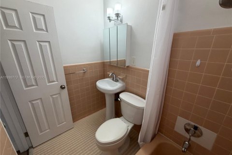 Appartement à louer à Coral Gables, Floride № 1989693 - photo 11